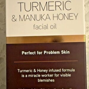Turmeric & Manuka Honey Facial Oil - Gold and White